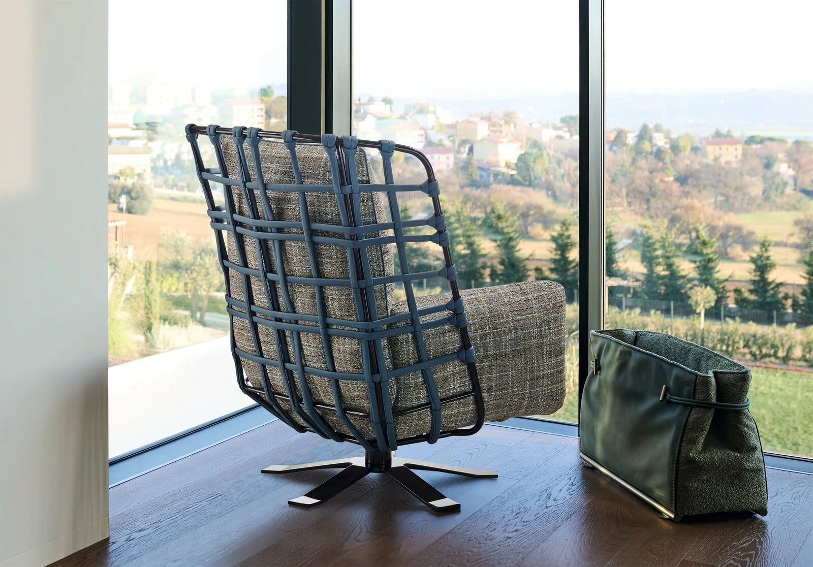 Cocoon Berg&egrave;re &middot; 3
