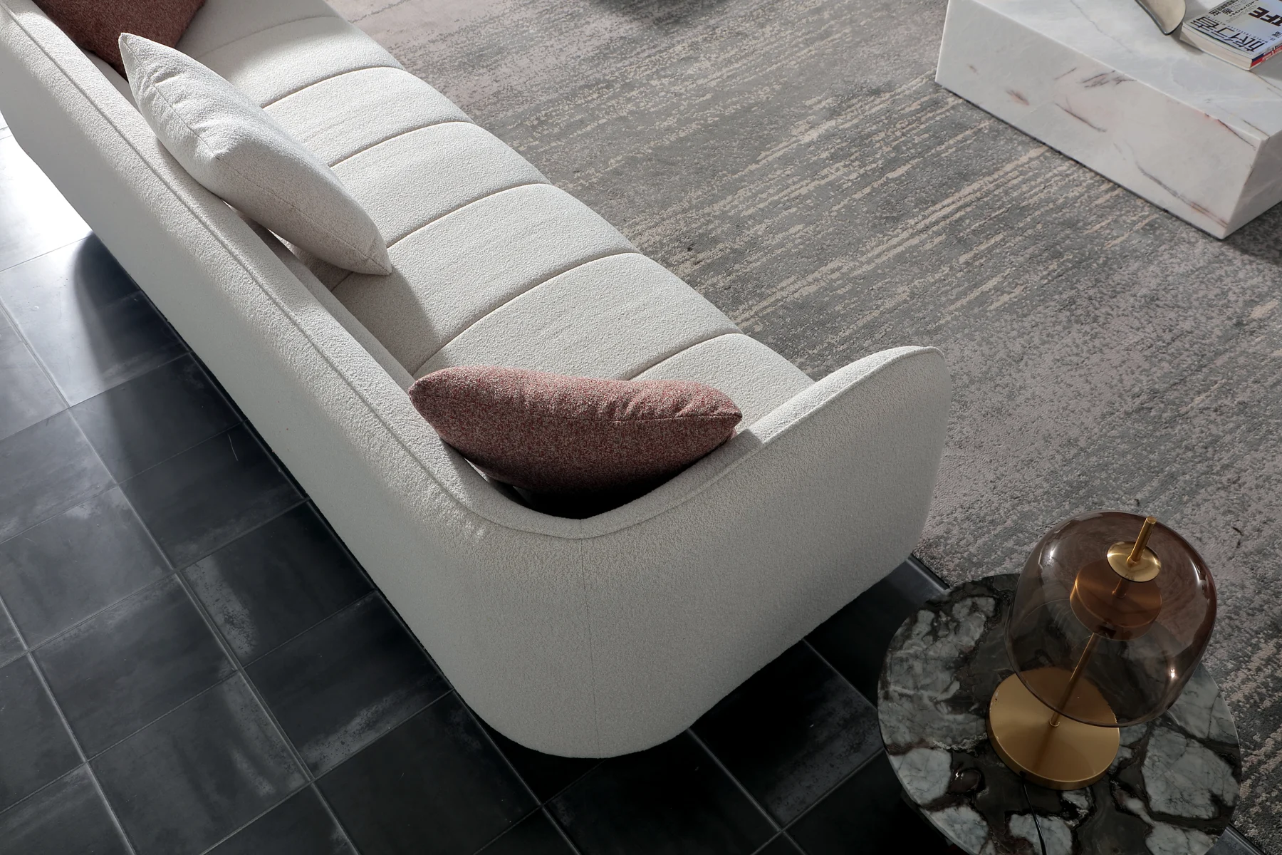 Square Modular Sofa &middot; 3