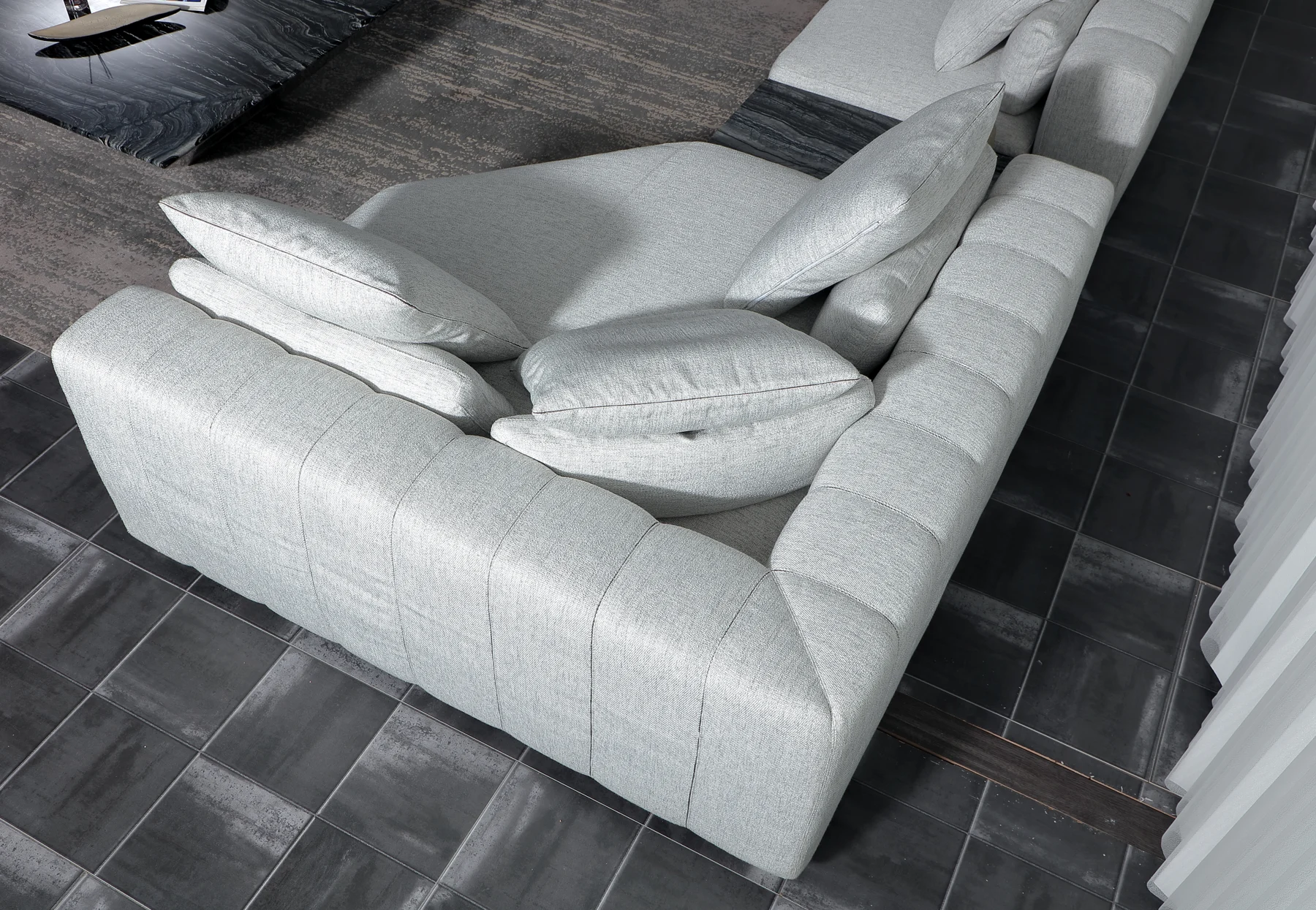Low Back Modular Sofa &middot; 3
